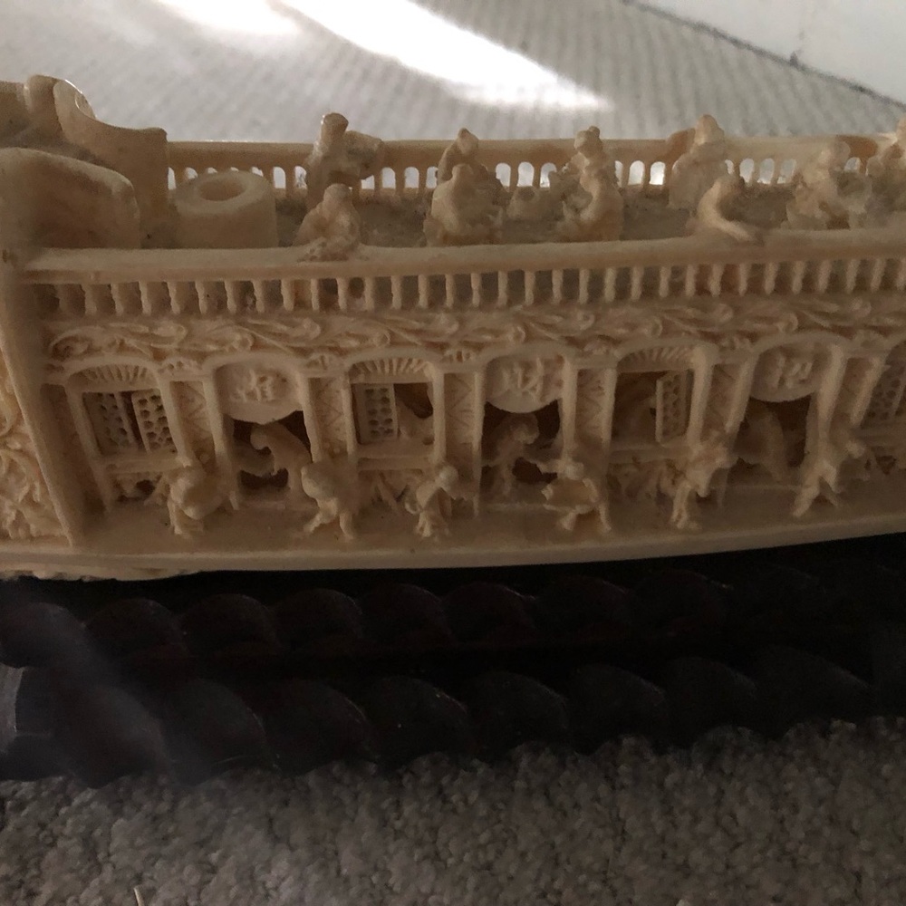 Vintage Chinese Carved Boat - Picture 9 of 11